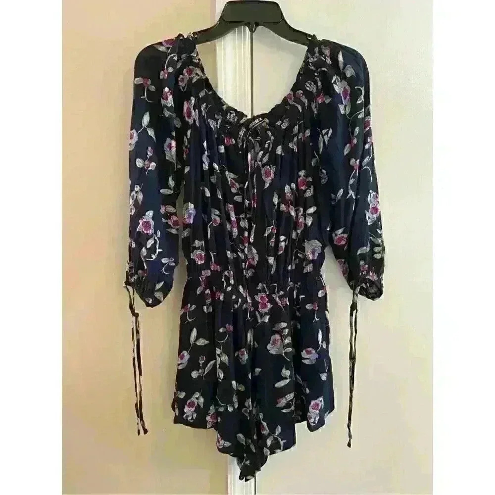 Fashion Nova Navy Floral 3/4 Sleeve Romper - Small
